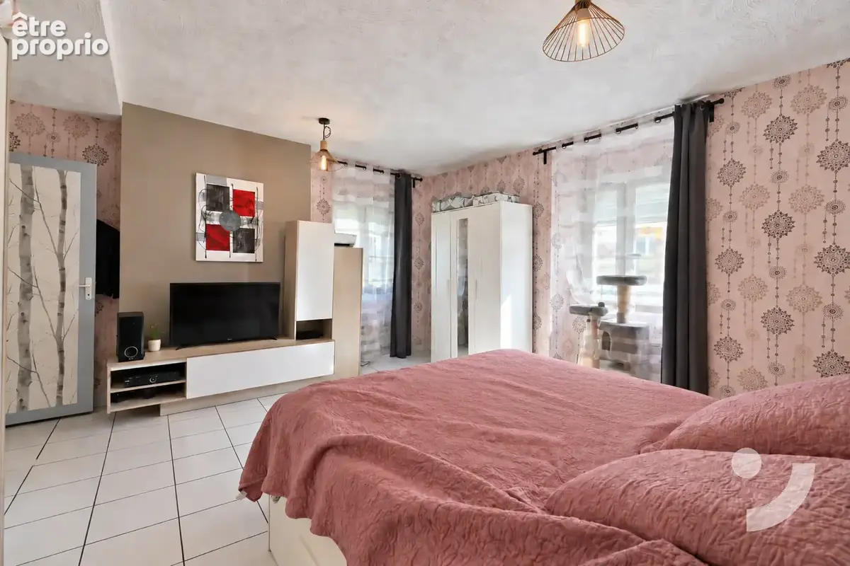 Maison 108,77 m2   4 chambres, terrasse et garage   Mareuil-le-Port - photo 8