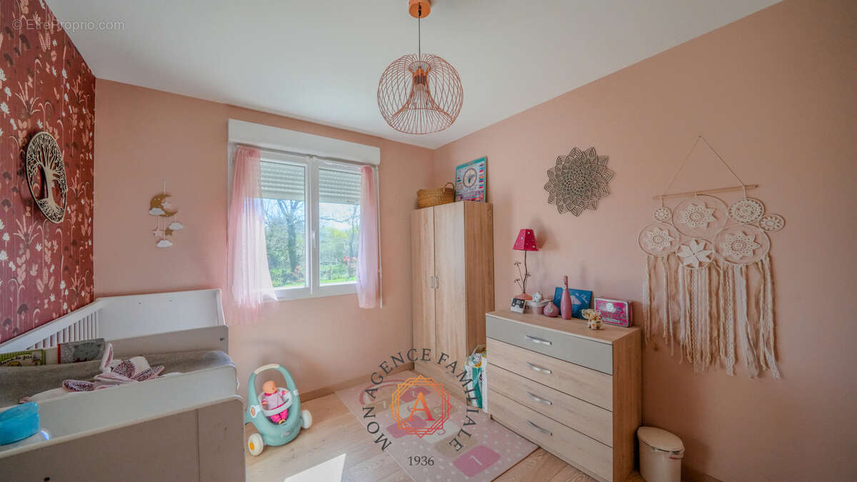 Maison 5 pièces de 112 m2 - photo 5