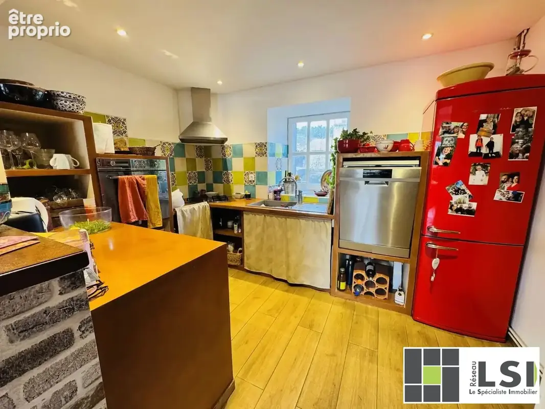 Maison 7 pièces 176 m² à vendre à Saint-Christophe-D'allier (43340) - photo 3