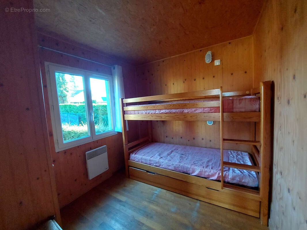 Maison à SAINT-MAMET-LA-SALVETAT