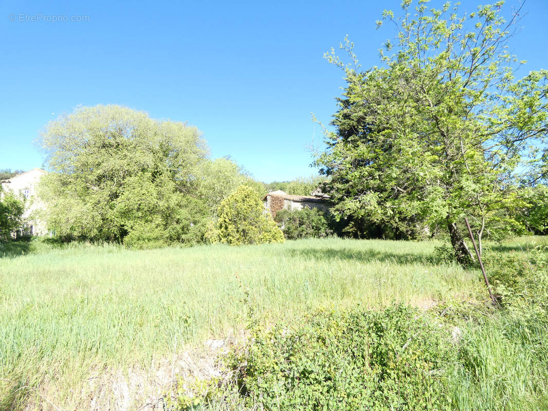 Terrain à CASSAGNOLES