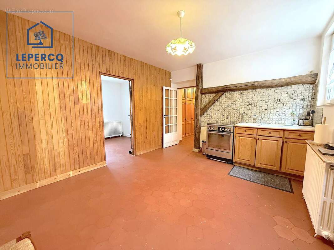 Maison à NANTEUIL-LE-HAUDOUIN