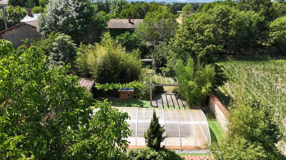Photo 2 - Maison à AMBERT