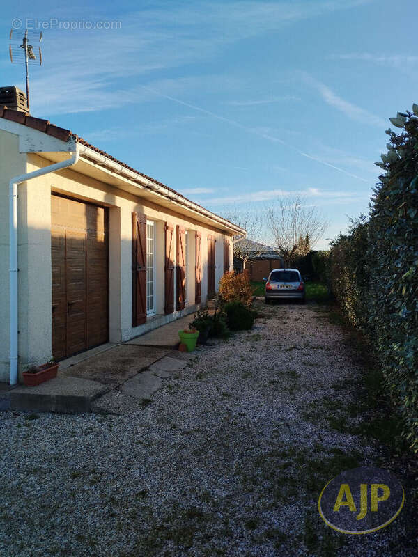 Maison à PAUILLAC