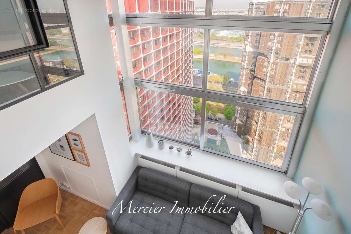 Appartement à PARIS-15E