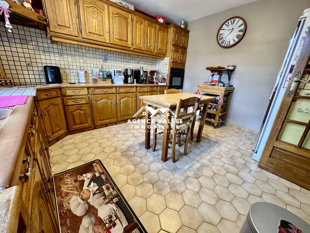 Maison à SAINTRY-SUR-SEINE