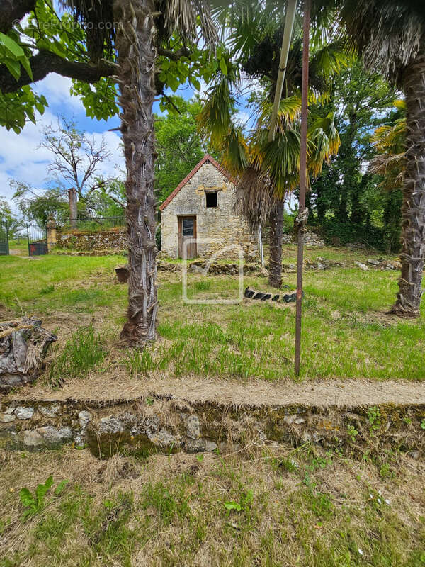 Maison à NADAILLAC-DE-ROUGE