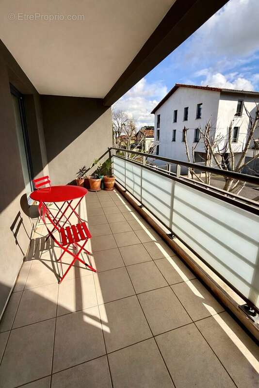 Appartement à RAMONVILLE-SAINT-AGNE