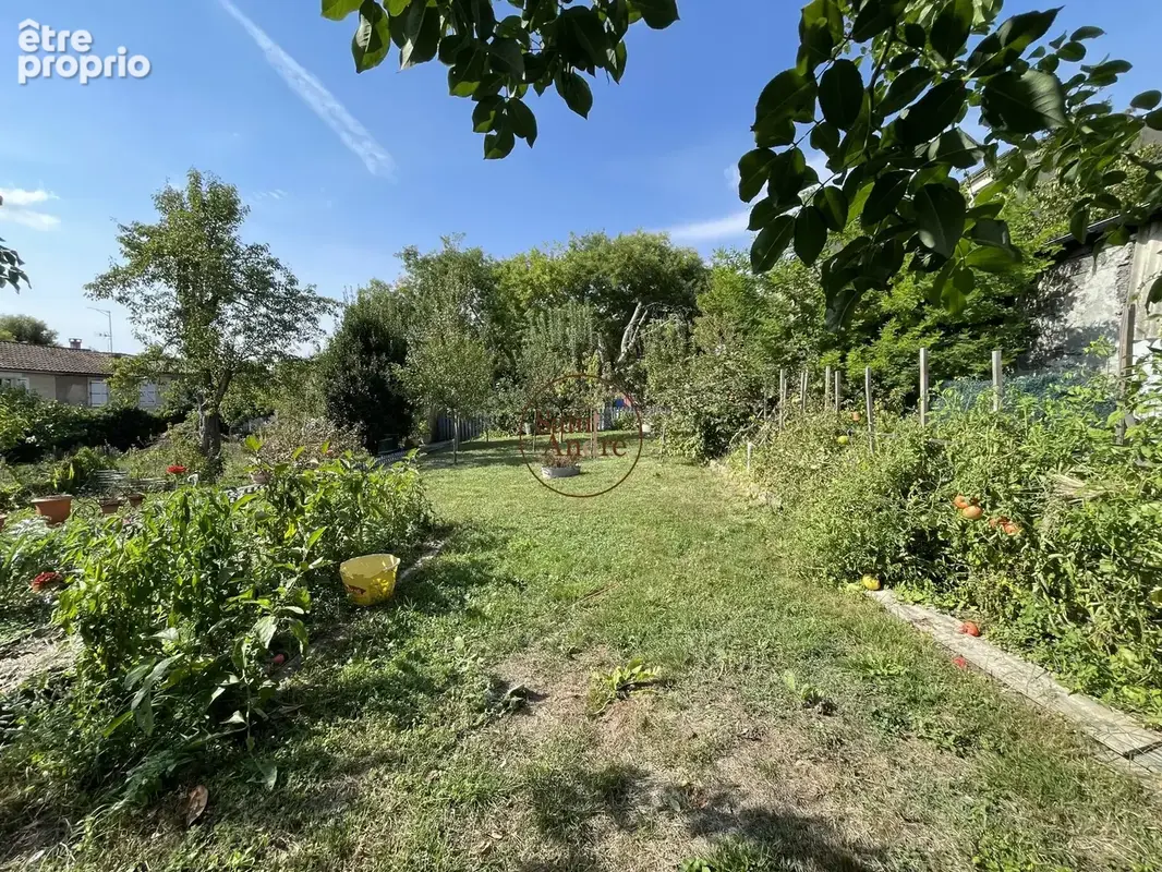Maison 7 pièces 185 m² à vendre à Angouleme (16000) - photo 2
