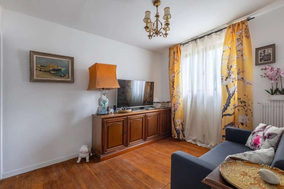 Escarene : bien rare sur le secteur ! propriété de charme avec maison individuelle 4 pièces, 3 chambres, bureau, 185m²  en total - photo 21