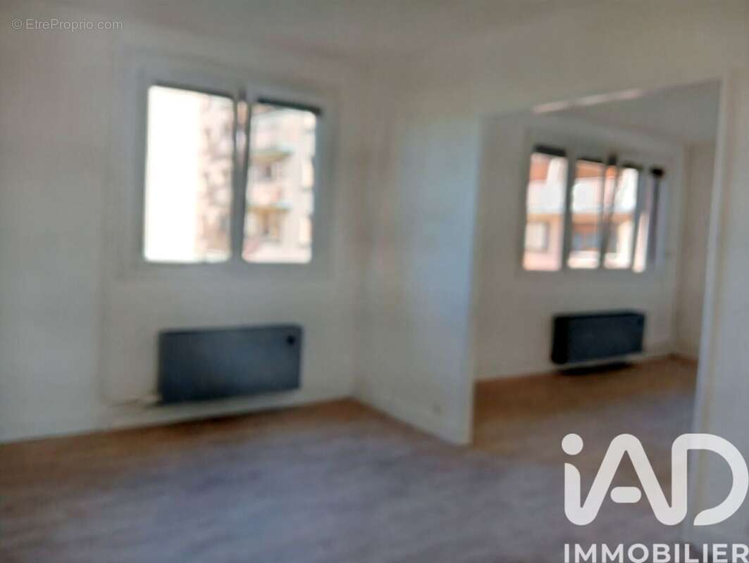 Photo 3 - Appartement à SAINT-CLEMENT