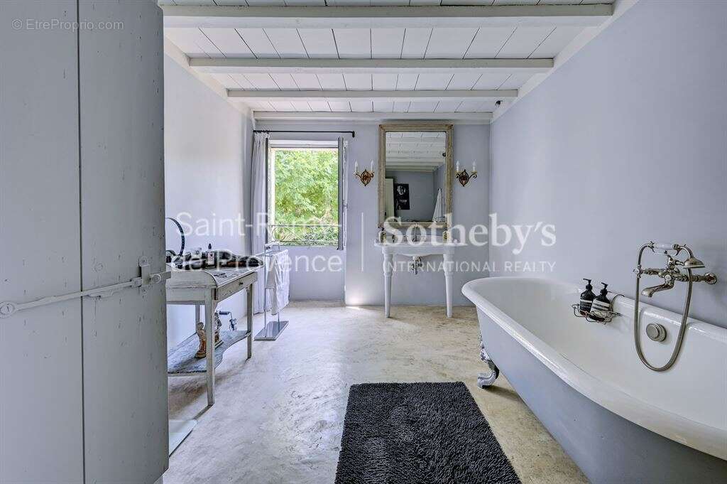 Maison à SAINT-REMY-DE-PROVENCE