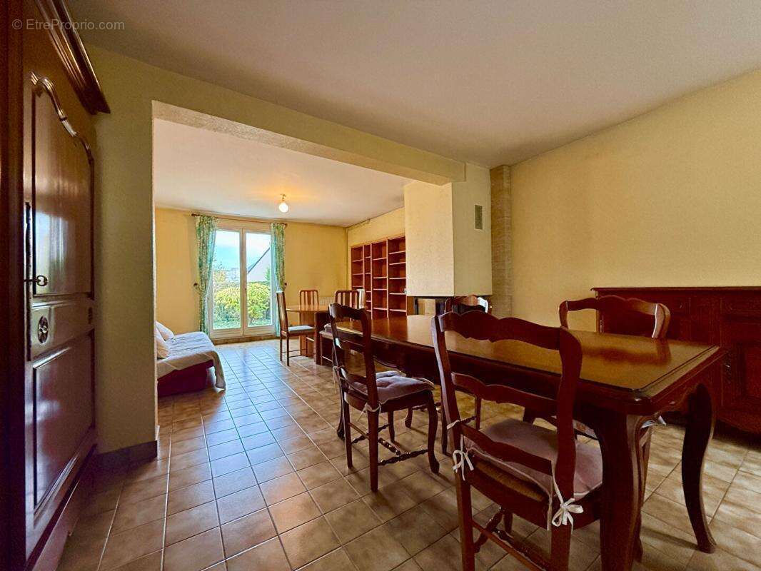 Maison à SAINT-GERMAIN-LA-BLANCHE-HERBE