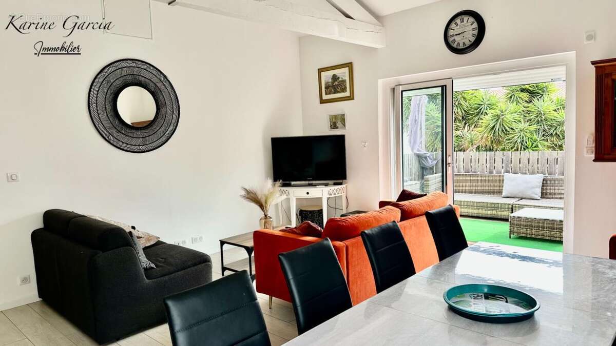 Appartement à SANARY-SUR-MER