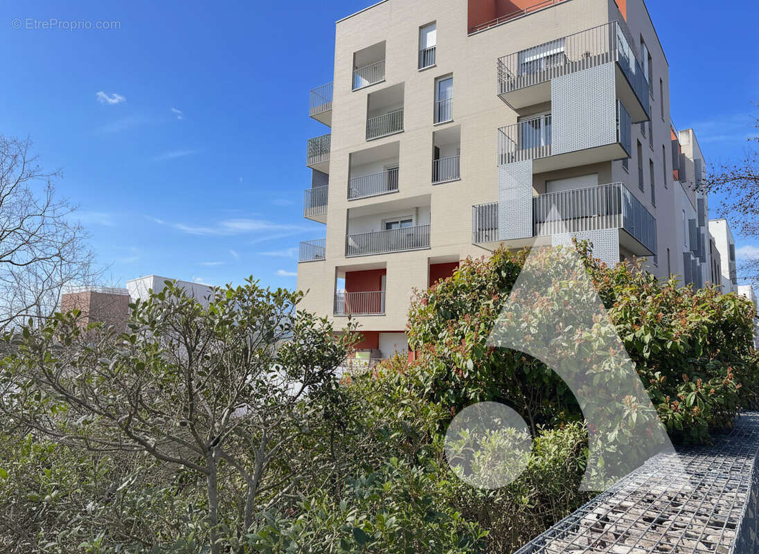 Appartement à BAGNEUX