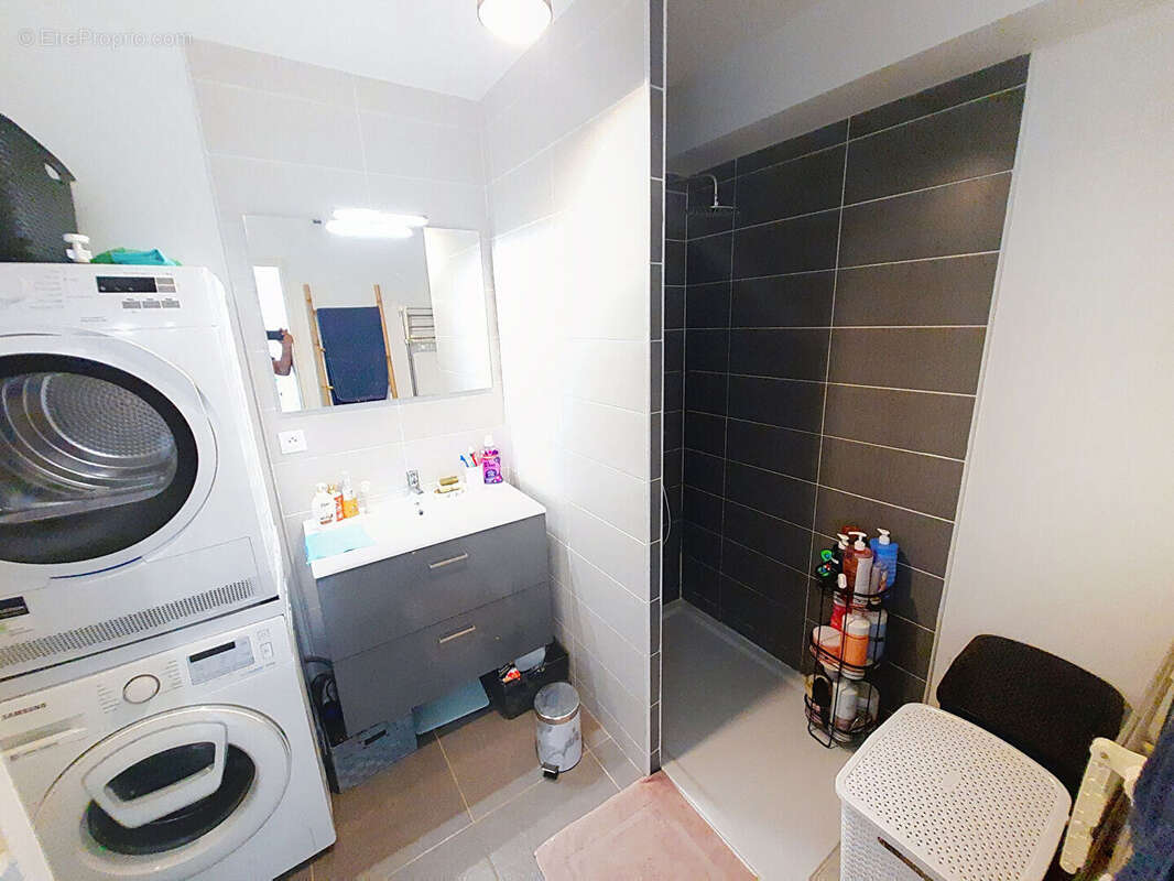 Appartement à MARSEILLE-12E