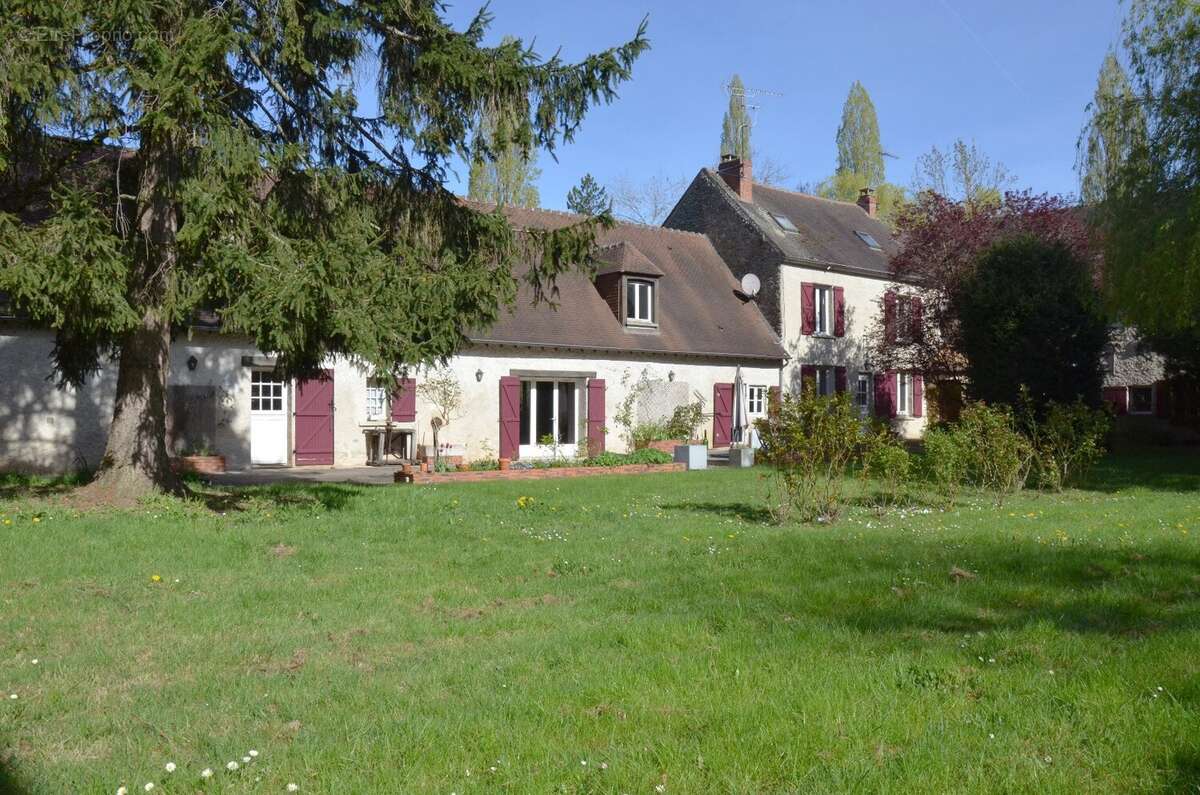 Maison à SAINT-FORGET
