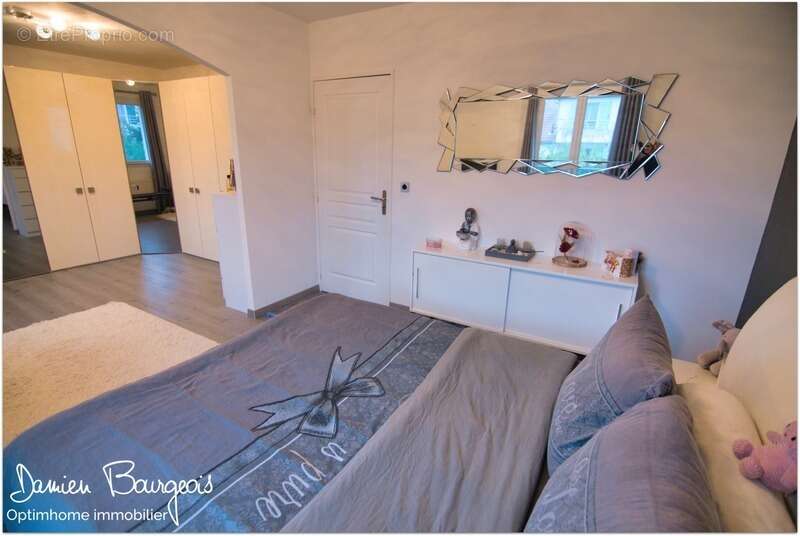 Maison à PREVESSIN-MOENS