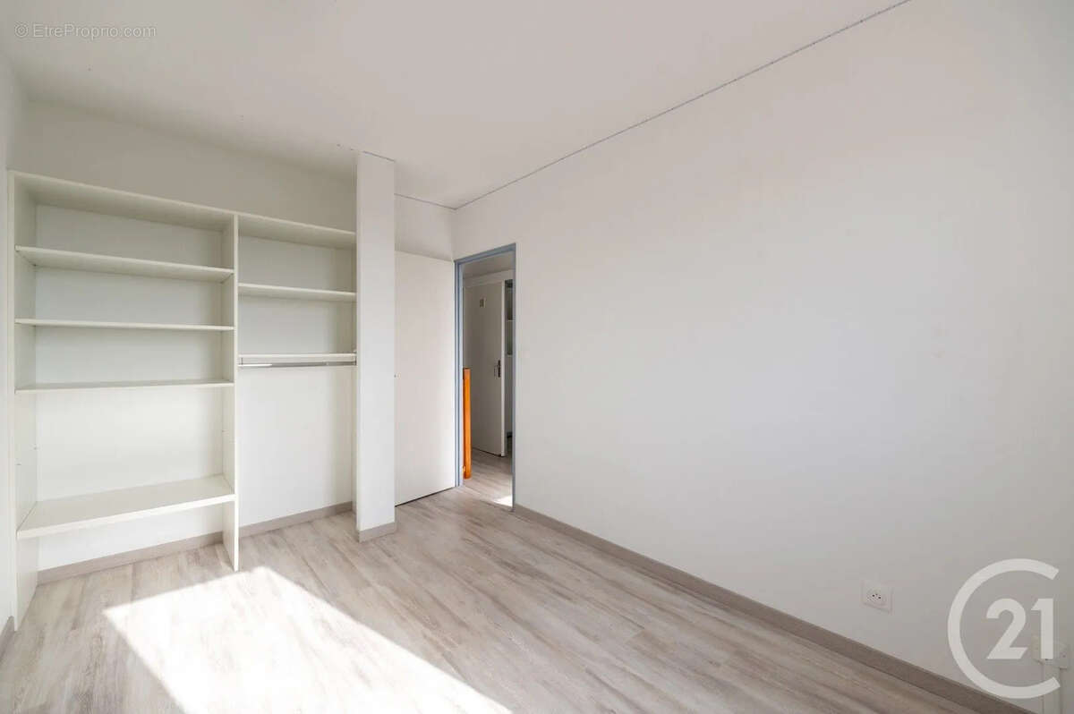 Maison à BORMES-LES-MIMOSAS