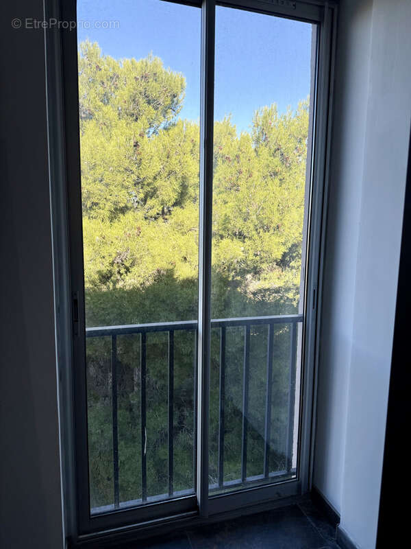 Appartement à MARSEILLE-11E