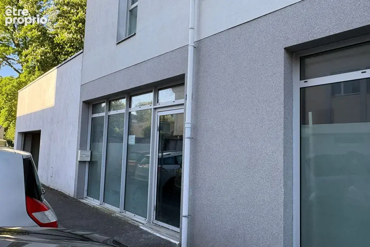 Commerce à JOUE-LES-TOURS