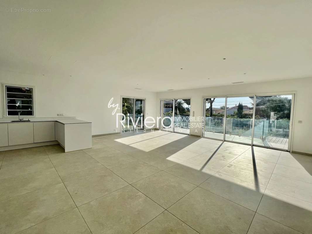 Maison à CAVALAIRE-SUR-MER