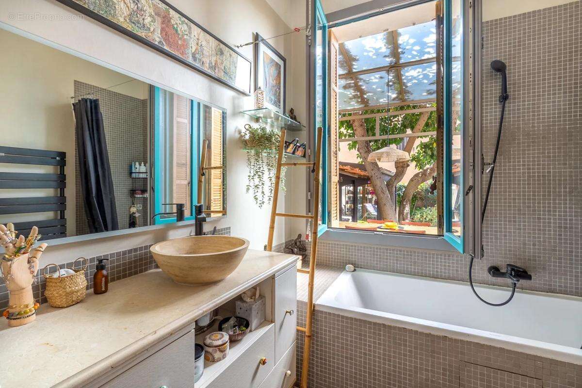 Maison de plain-pied de 84,47 m² avec combles aménagés et jardin - photo 11