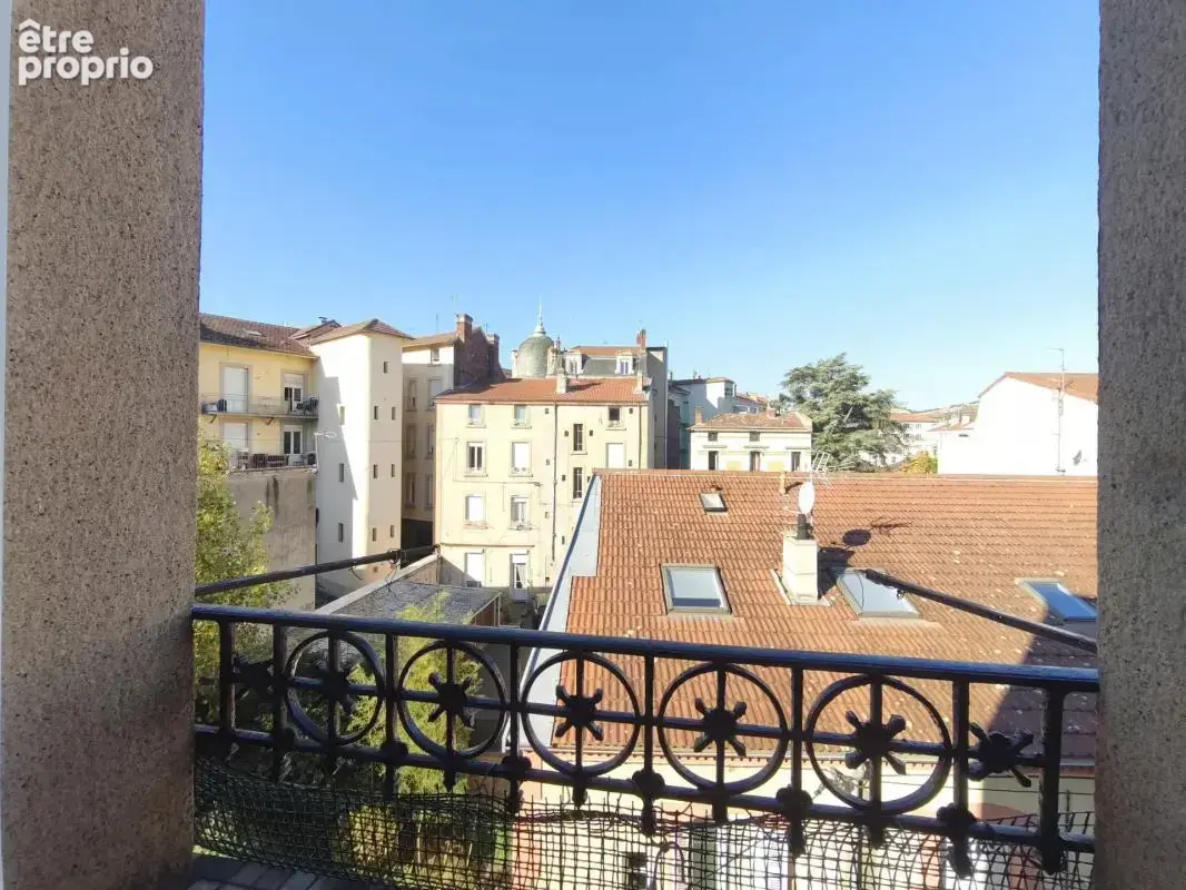 Bel appartement T4 dans l'ancien, rénové, à 100 m de la gare - photo 10