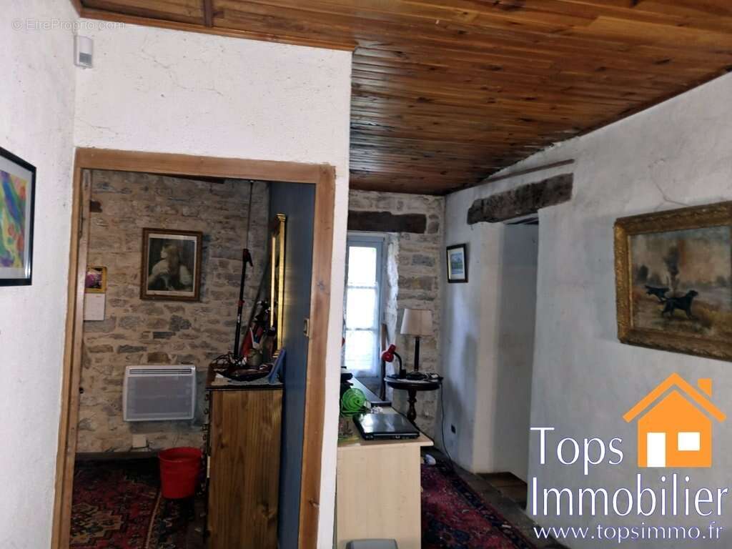 Maison à CAYLUS