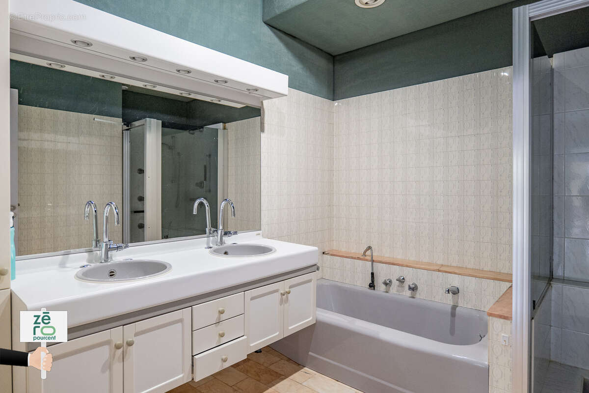 Maison à LES HERBIERS