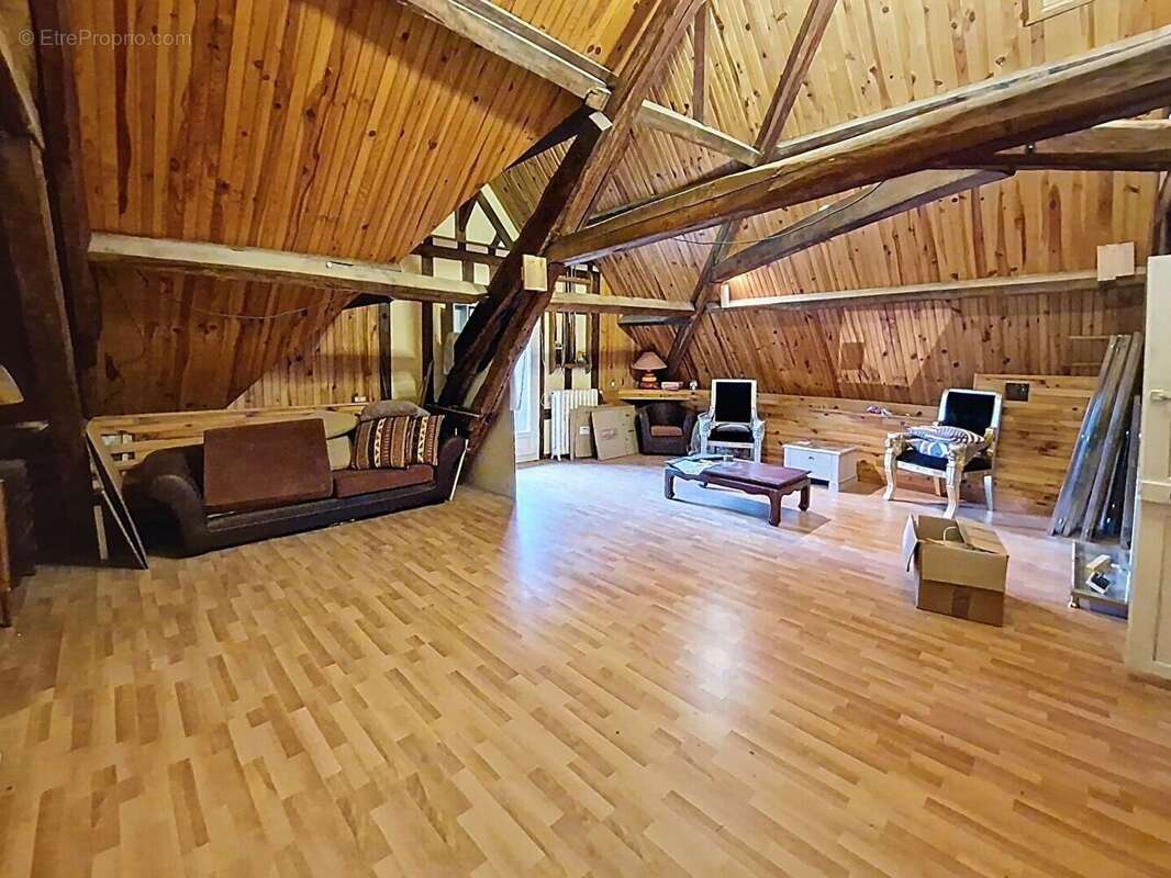 Maison Etrepagny 8 pièce(s) 318 m2 - photo 8