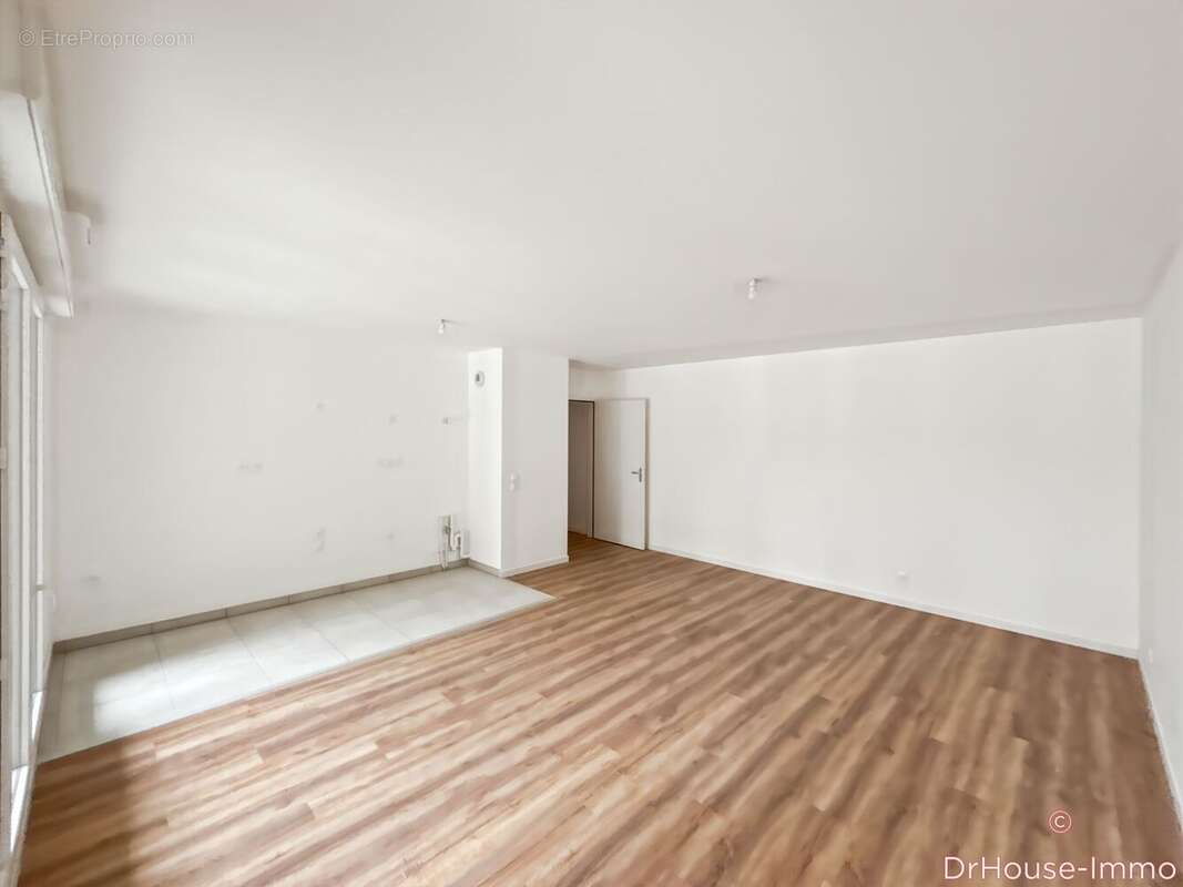 Appartement 62 m² à Merignac  - photo 23