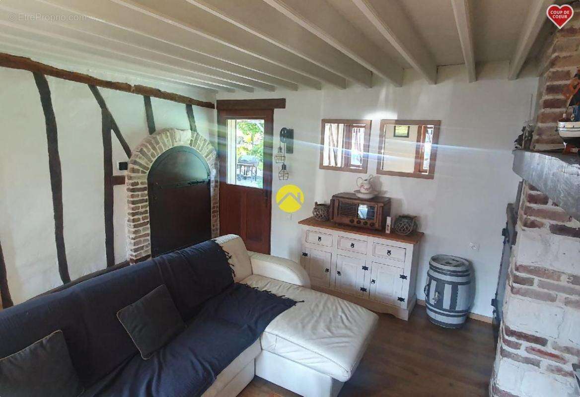 Fermette rénovée de 153m² - photo 13