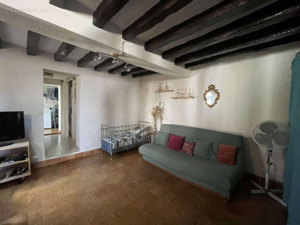 Maison à BEAUMONT-LES-AUTELS