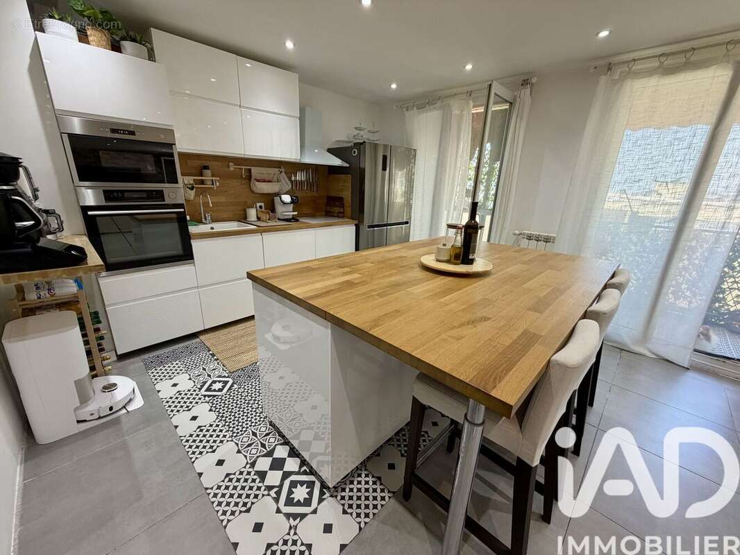 Photo 6 - Appartement à MARSEILLE-10E