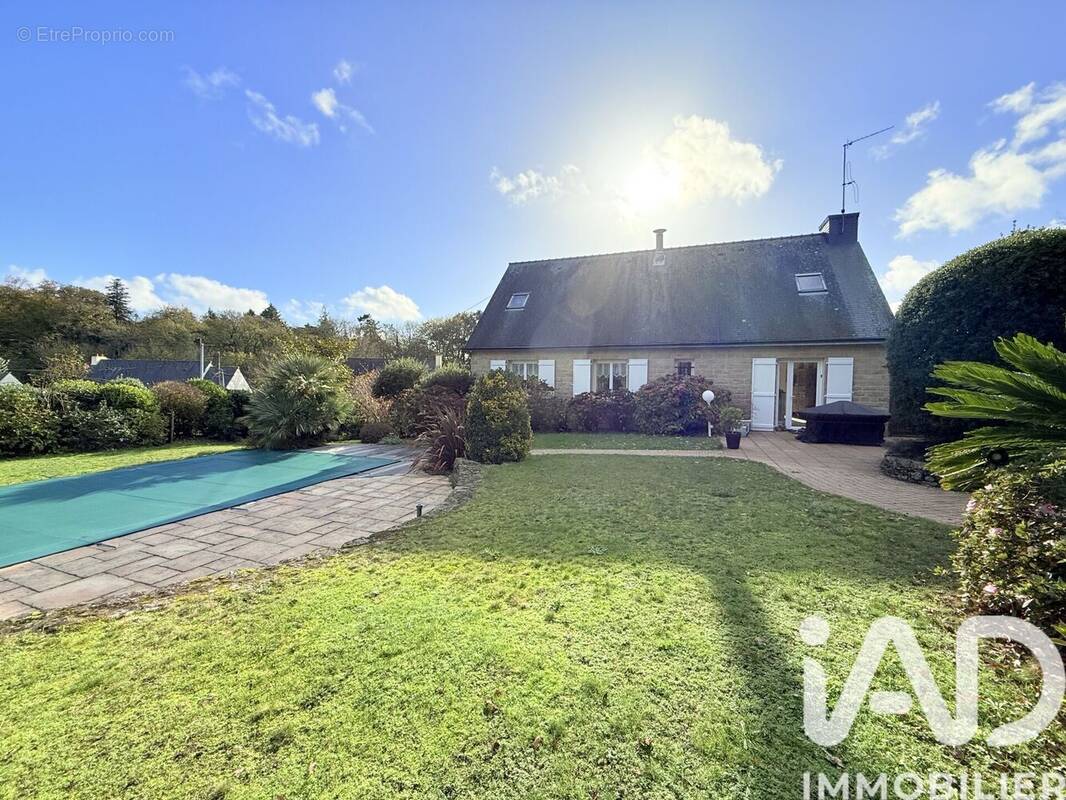 Photo 1 - Maison à THEIX