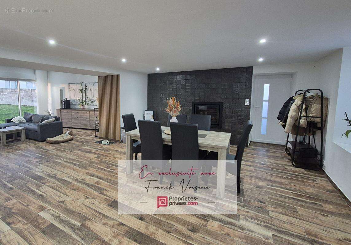 Maison à SAINT-PROUANT