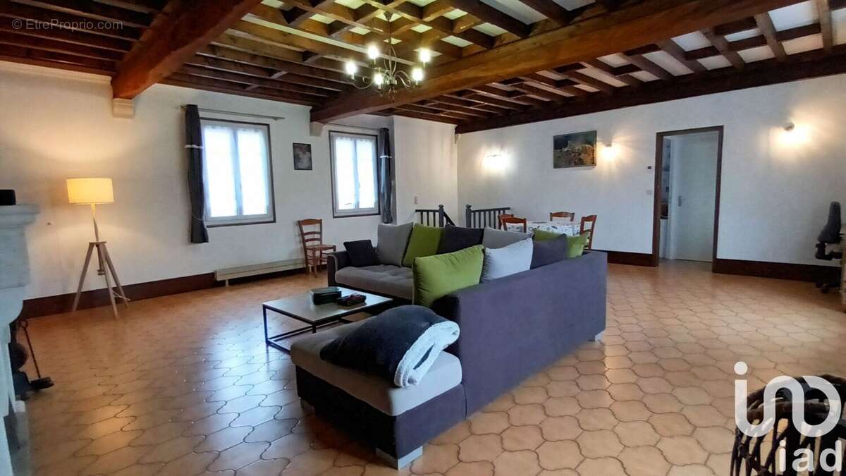 Photo 8 - Maison à BETHISY-SAINT-PIERRE