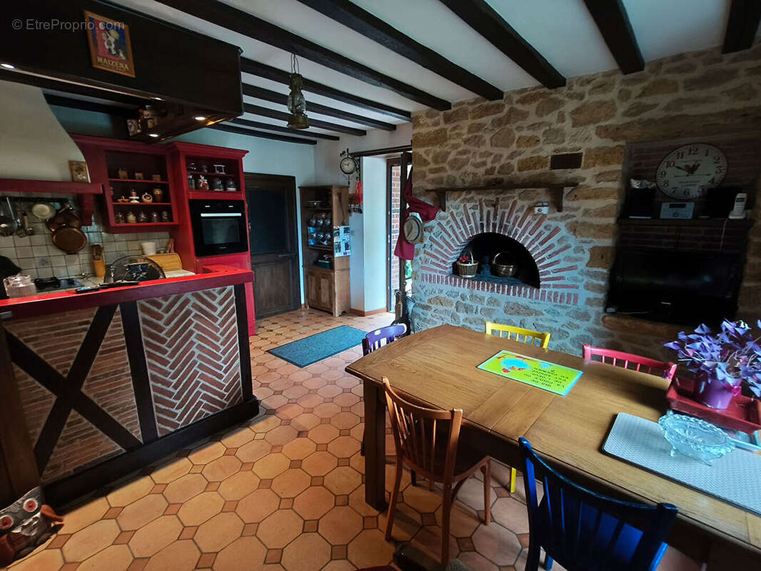 Maison Semur En Vallon 11 pièce(s) 242.64 m2 - photo 10