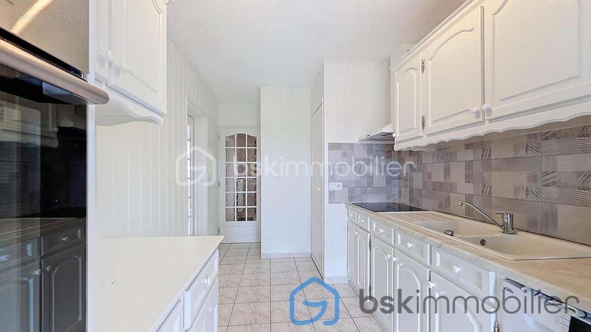 Maison à DOUCHY-LES-MINES