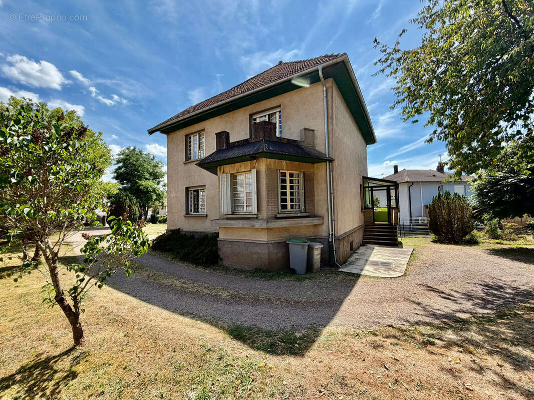 Maison à LURE