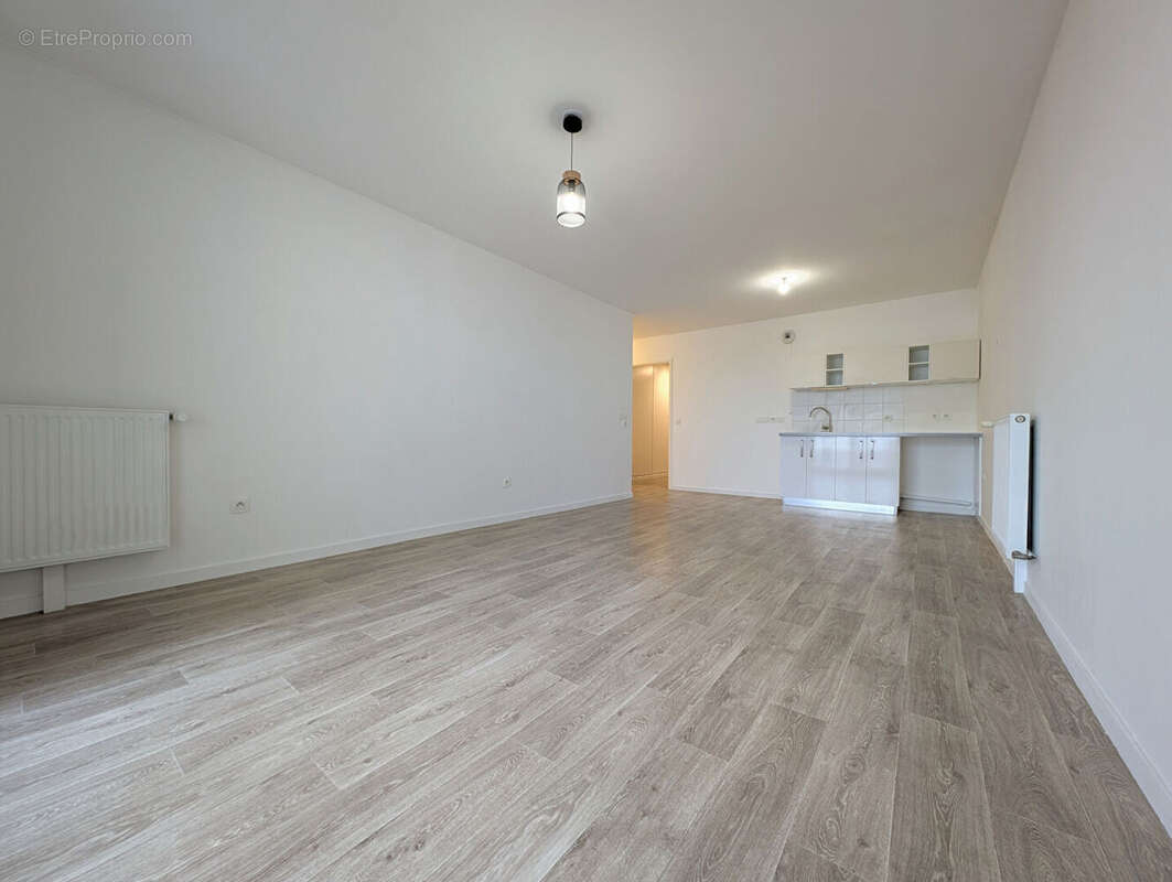 Appartement à SARTROUVILLE