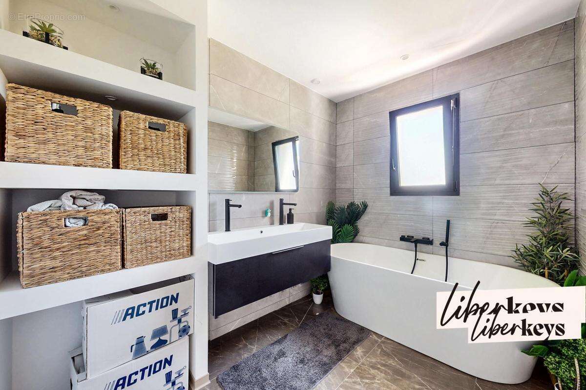 Maison à SAINT-GEORGES-D&#039;ORQUES