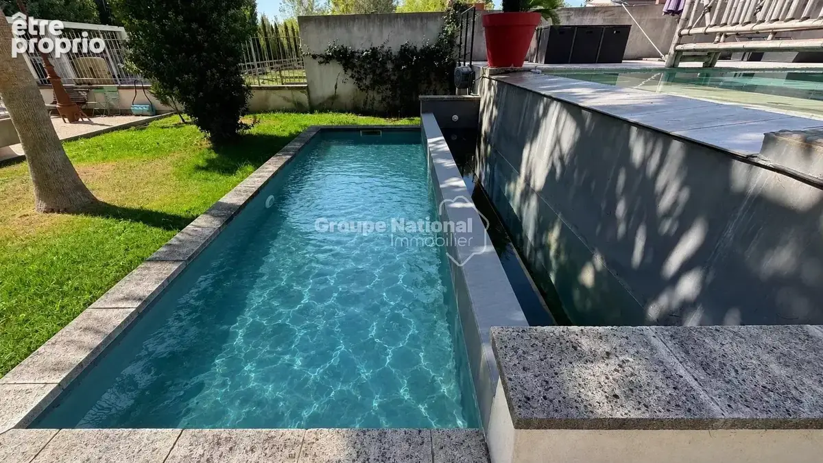 Bedarrides - mas renove en 2016 dans un magnifique parc arbore de 5 810 m² avec piscine,  4 garages - photo 3