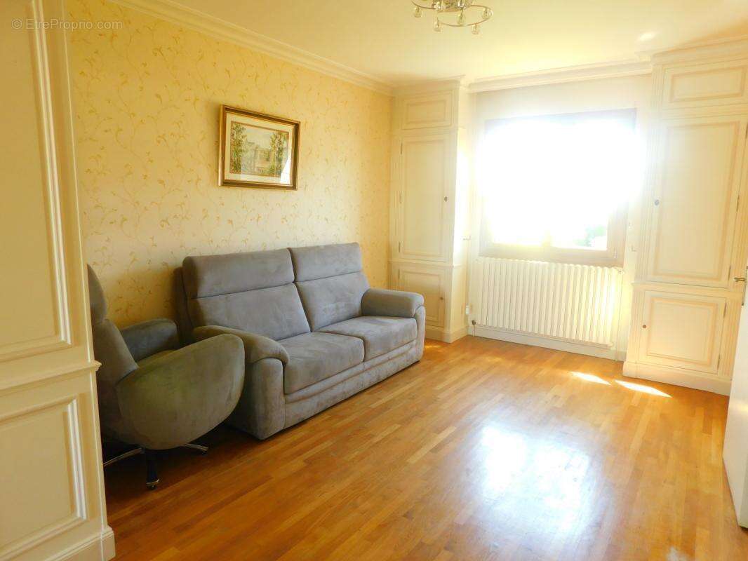 Maison à vendre 7 pièces FOUGERES (35) - photo 7