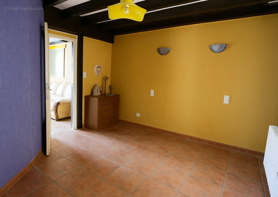 Maison à COMMENTRY