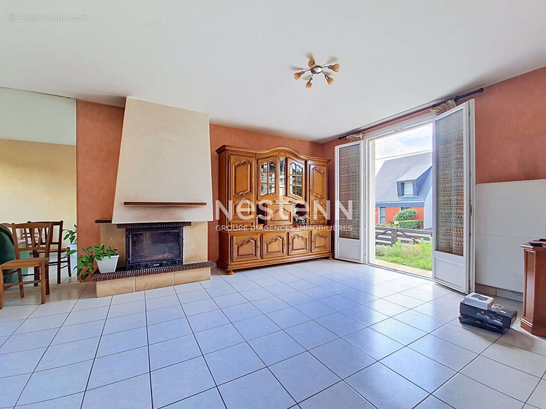 Maison traditionnelle 4 pièces à vendre à Sainte Luce sur Loire - photo 4