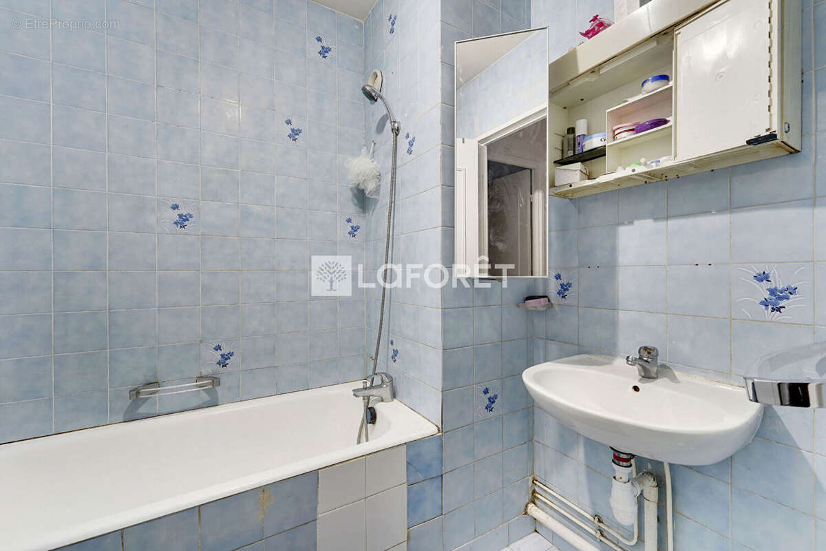 Appartement Paris 3 pièces 68 m2 avec vue panoramique sur monuments - photo 4
