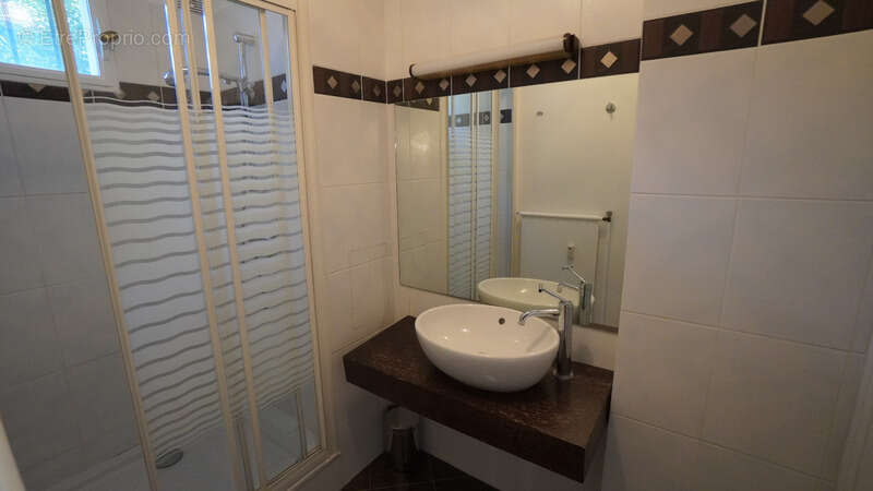 Appartement à ENGHIEN-LES-BAINS