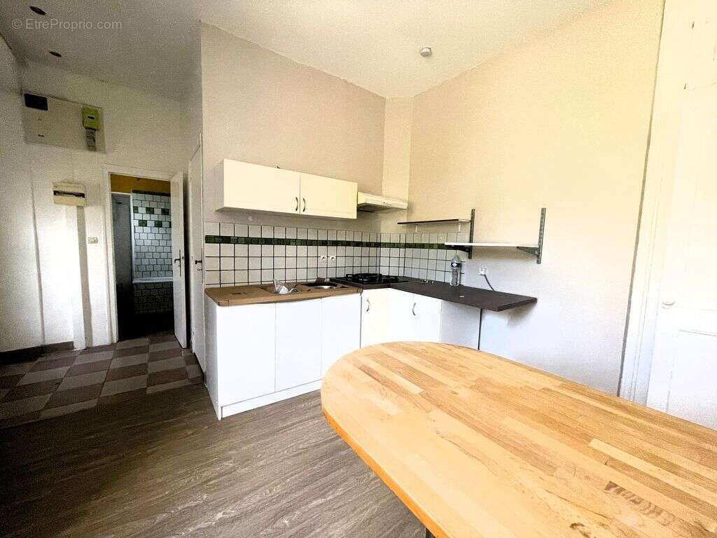 T2 + Balcon - photo 6